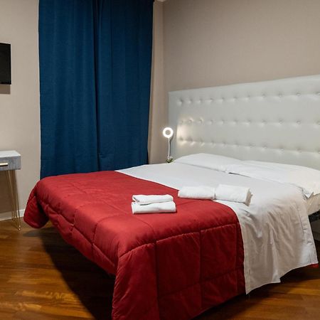 Dalmazia 33 Hotel Salerno Ngoại thất bức ảnh