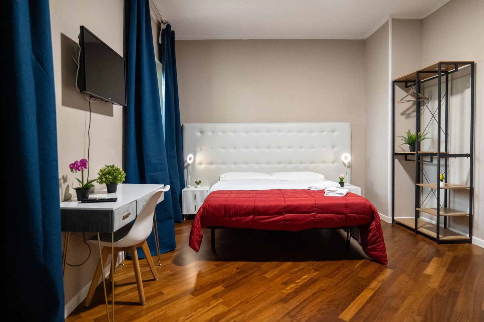 Dalmazia 33 Hotel Salerno Ngoại thất bức ảnh