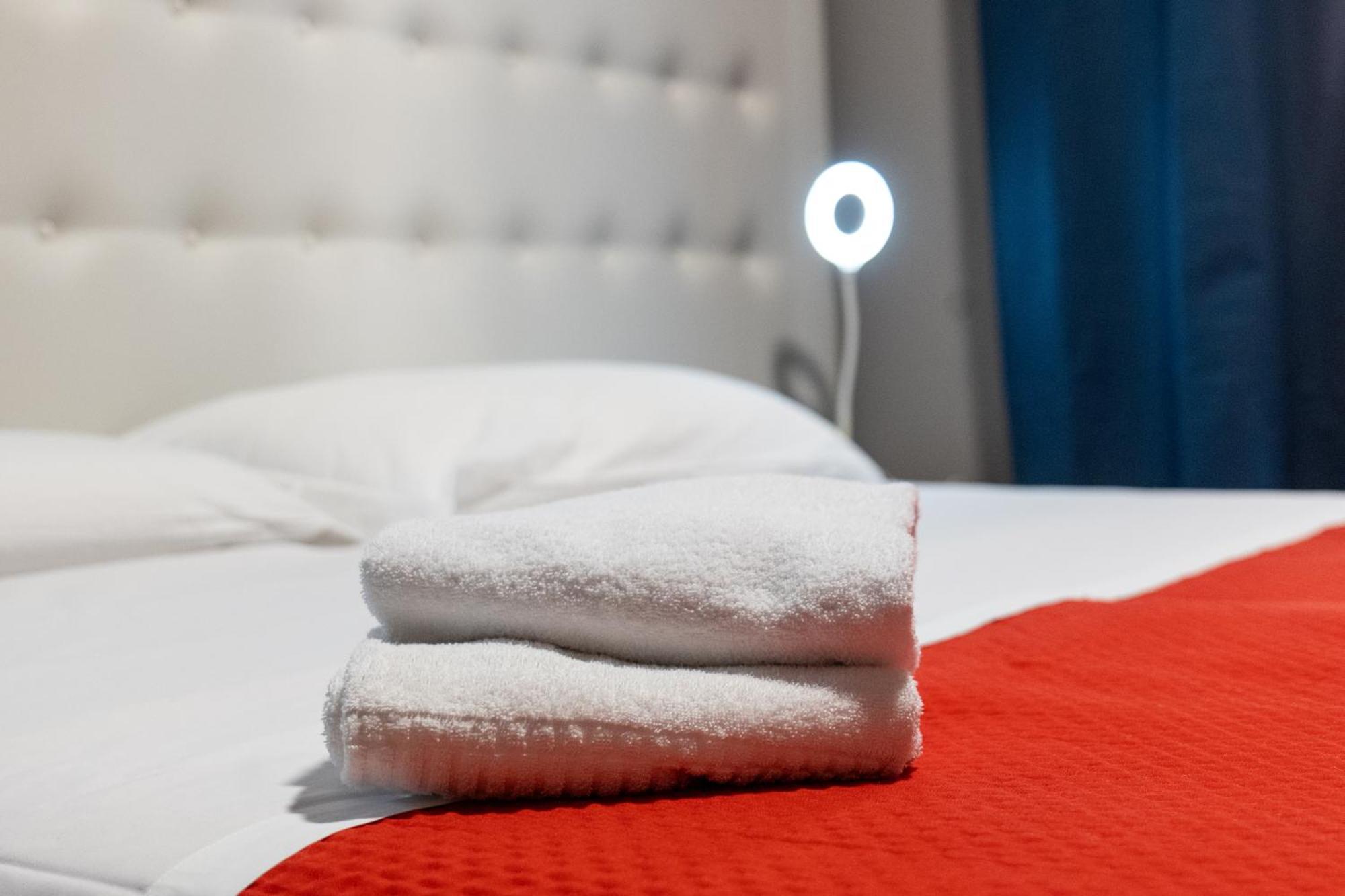 Dalmazia 33 Hotel Salerno Ngoại thất bức ảnh