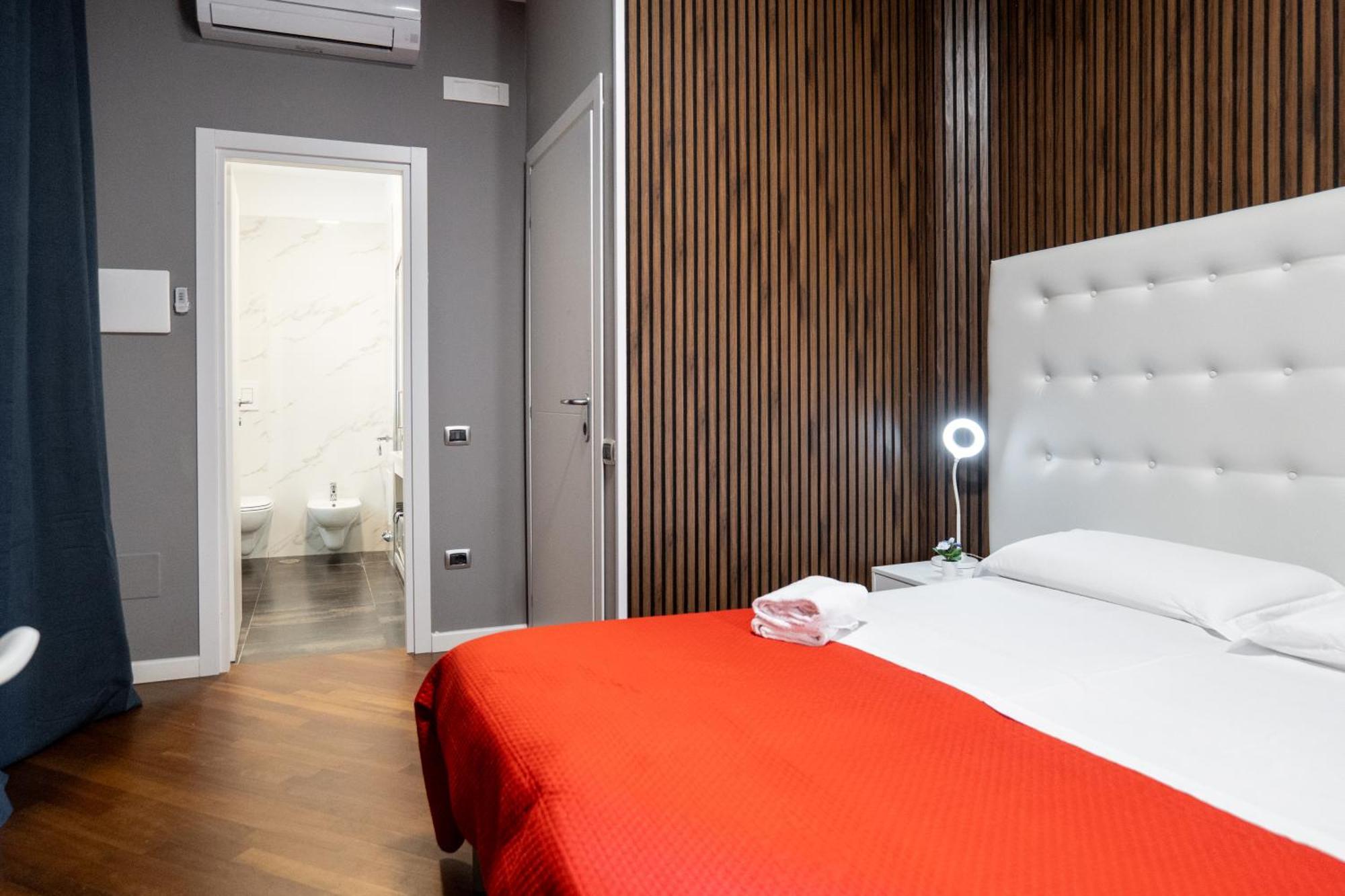 Dalmazia 33 Hotel Salerno Ngoại thất bức ảnh