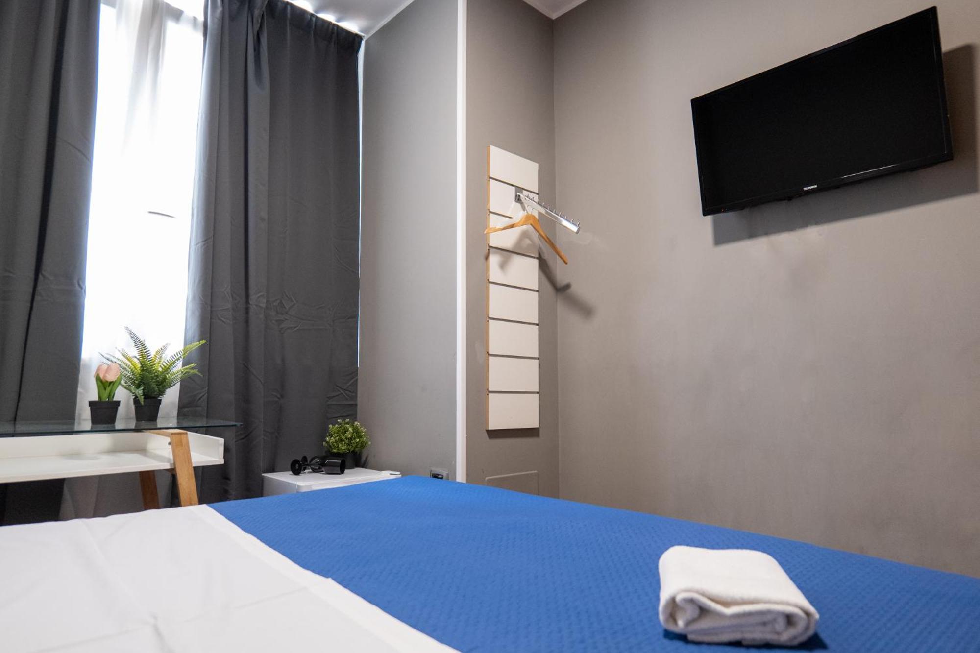 Dalmazia 33 Hotel Salerno Ngoại thất bức ảnh