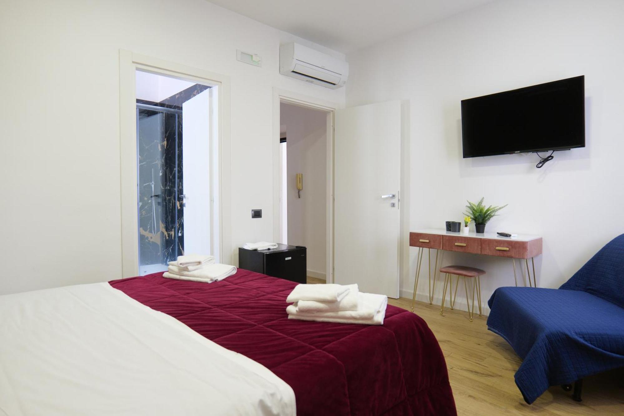 Dalmazia 33 Hotel Salerno Ngoại thất bức ảnh