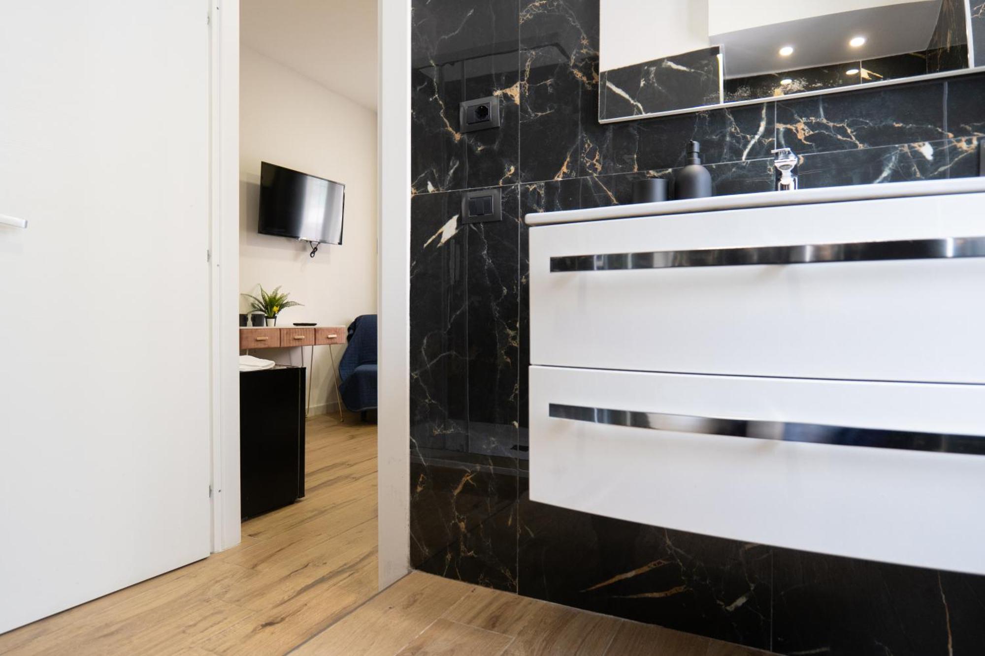Dalmazia 33 Hotel Salerno Ngoại thất bức ảnh
